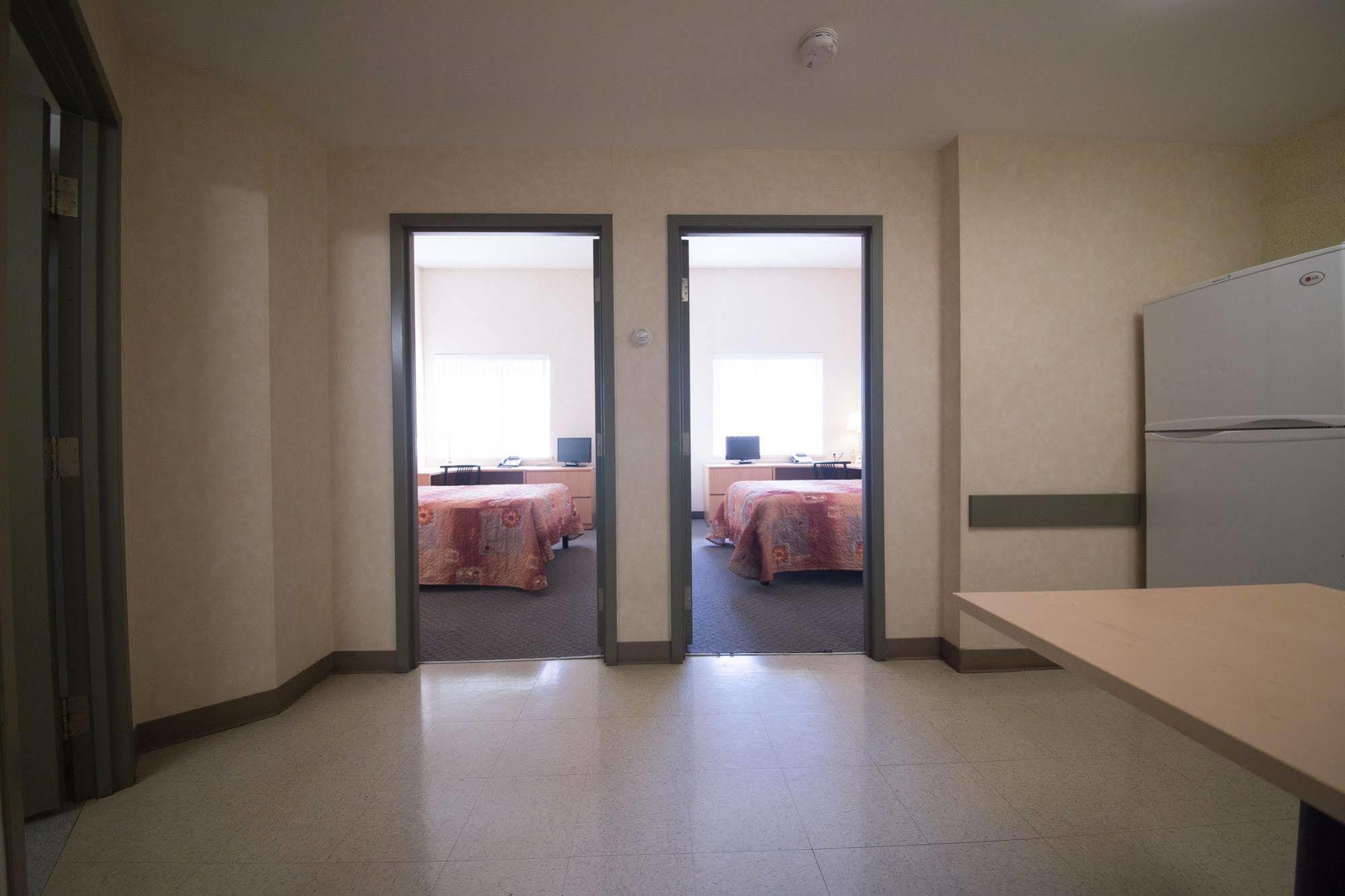 Residence & Conference Centre - ウィンザー エクステリア 写真